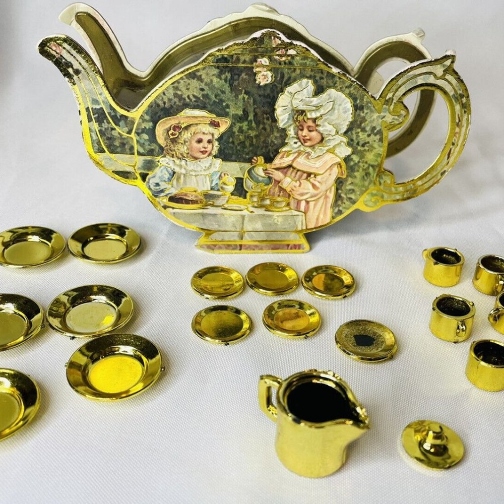 Vintage Miniature 20 Piece Toy Tea Pot Set Box PUSS TO TEA Shackman 6-Setting